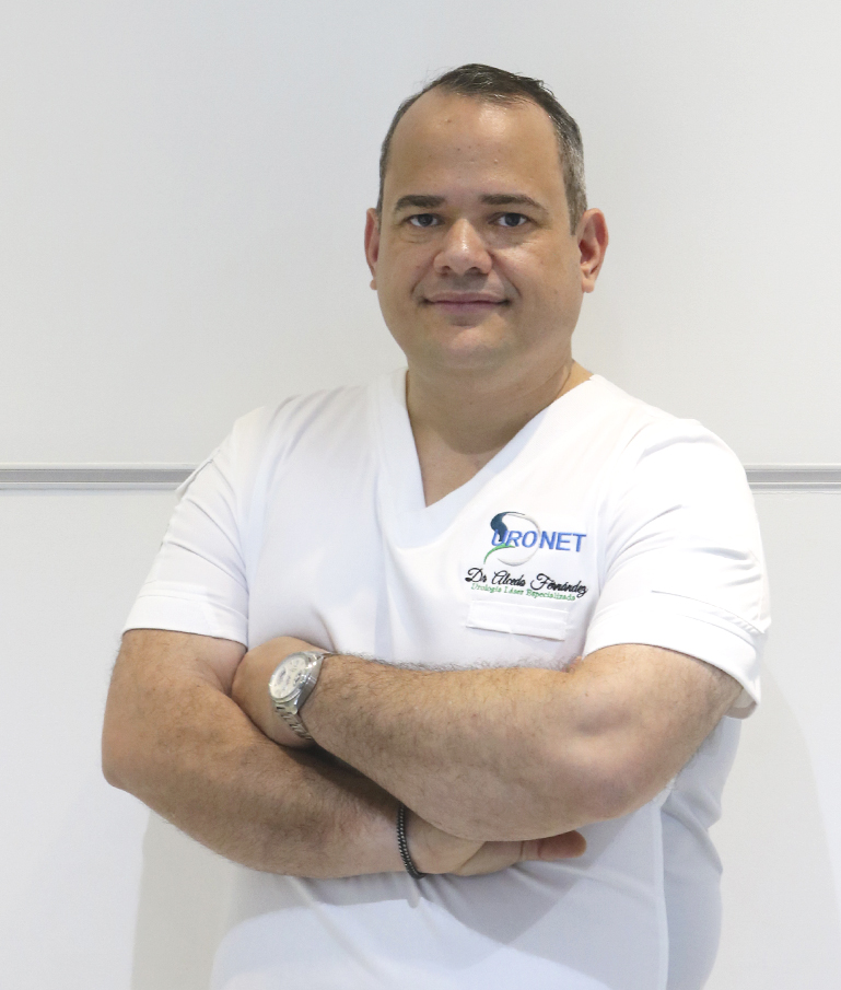Dr. Alcedo Fernández — Cirujano Urólogo